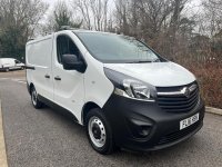 VAUXHALL VIVARO