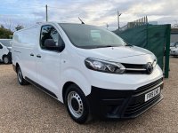 TOYOTA PROACE