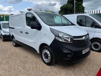 VAUXHALL VIVARO