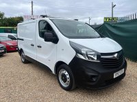 VAUXHALL VIVARO